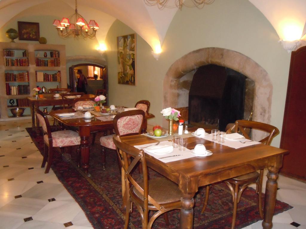 Palacio Chaves Hotel Trujillo Eksteriør bilde